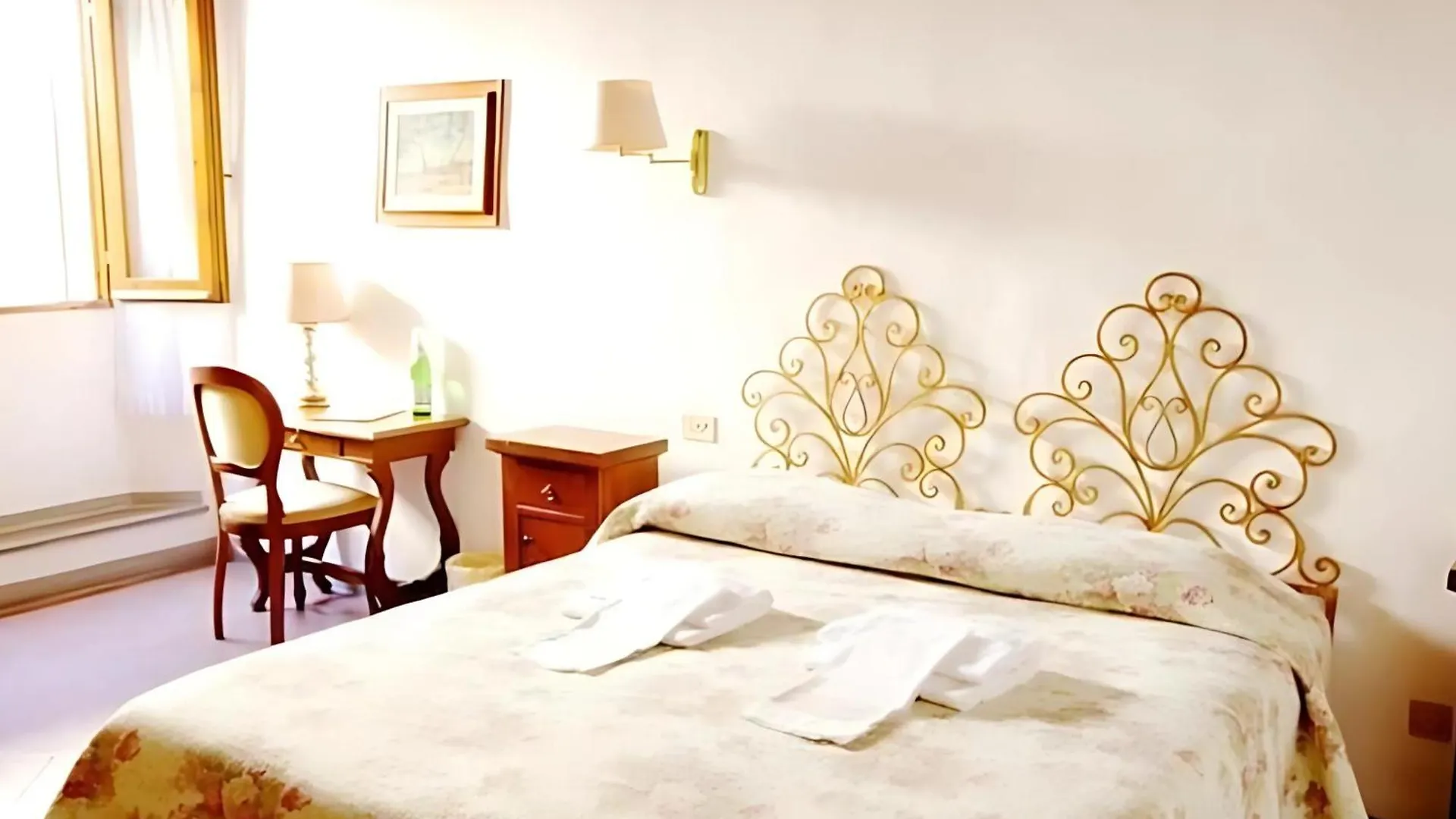 Bed & Breakfast Locanda Il Pino San Gimignano