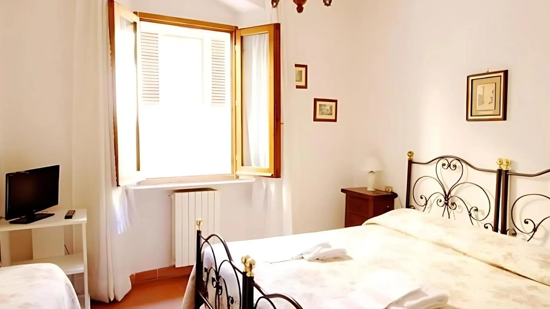 Bed & Breakfast Locanda Il Pino San Gimignano